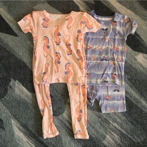 2-pack Carters 5T short sleeve pajamas. Seahorses and Mermaids 🧜‍♀️